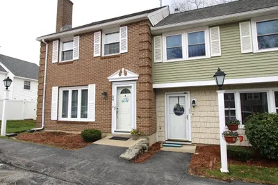 24 Boylston Ln #24 1