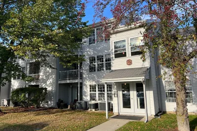 12 Walden Dr #19