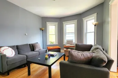 23 Irma Ave #2