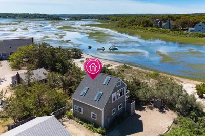 174 N Shore #6