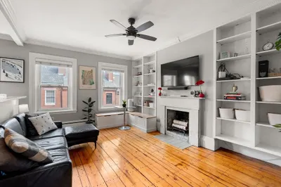 18 Harvard St #3