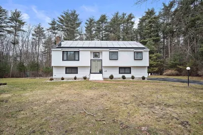 90 Pine Ridge Dr
