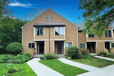 575 Bridge Road #11-2
