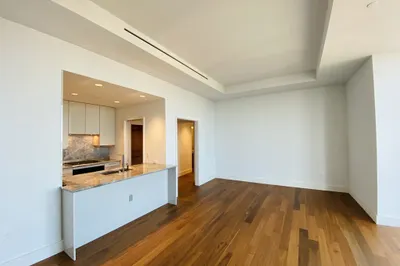 1 Dalton St #3608 1