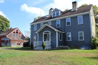 134 Sandwich Rd #2nd Floor
