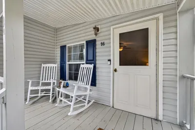 96 Songbird Ln 1