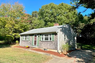 46 Nob Hill Rd