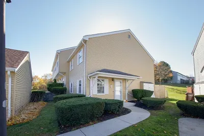 7 Pamela Ln #7 1