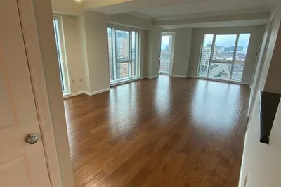 1 Nassau Street #1605