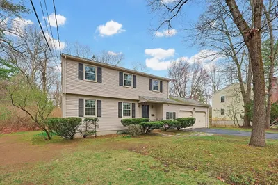 5 Montgomery Dr 1