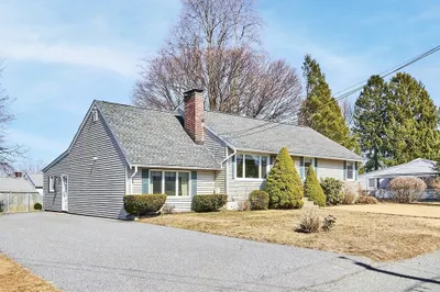 59 Porter Rd