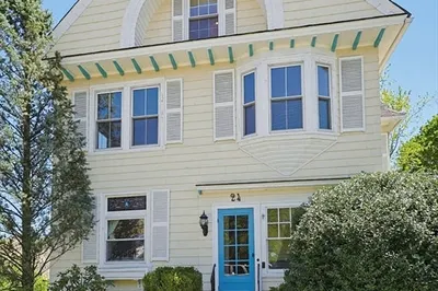 24 Main St 1