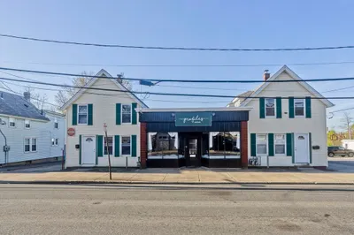 10-14 Sheridan St