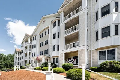 15 Westchester Drive #15