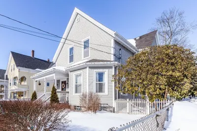 356 Crescent St