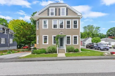 21 Emerald Ave 1