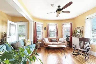 173 Grovers Ave #2 1