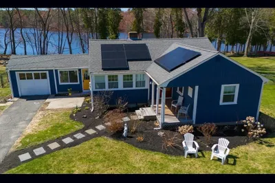 81 Edgewater Drive