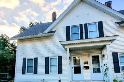12 Oak St #12 1