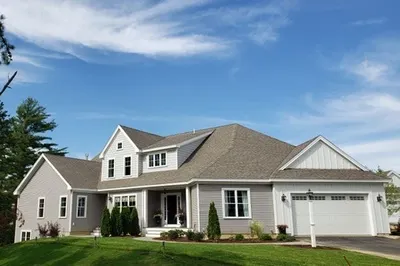 26 Meadowbrook Drive 1