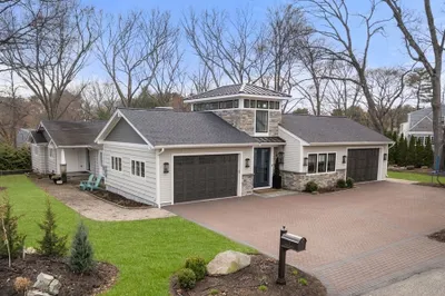 2 Ridge Avenue 1
