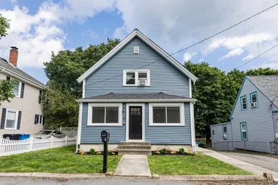 22 East Ave