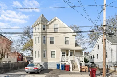 38-40 Hurd Street 1