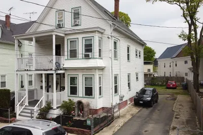 99 New Park St 1