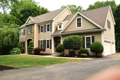 5 Merriam Avenue 1