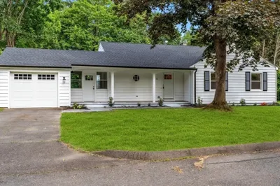 90 Fox Farms Rd