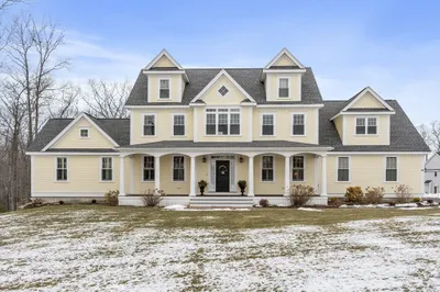 64 Old Stone Cir 1
