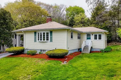 51 Greeley Circle