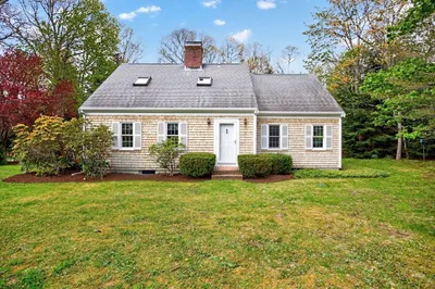 10 Hathorne Lane 1
