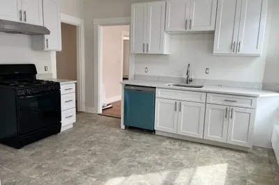 25 Linden St #3