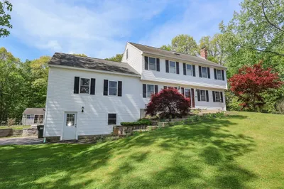 13 Deerfield Dr 1