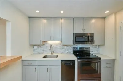 18 Pond St #23 1