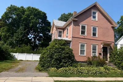 23 Pearl St #1 1