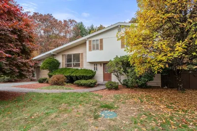 172 Wilshire Dr