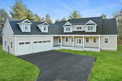 67 Brittany Dr 1
