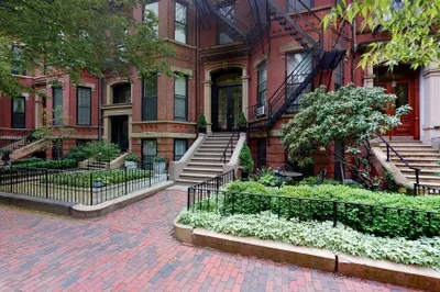 146 Marlborough St #2