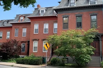 32 River St #1