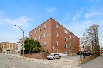 10 Scottfield Rd #34 1