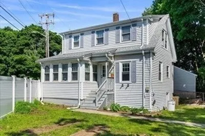 341 Commercial St 1