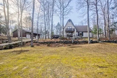 345 Harvey Rd 1