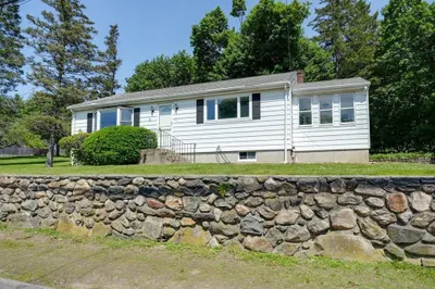 117 Hosmer Street