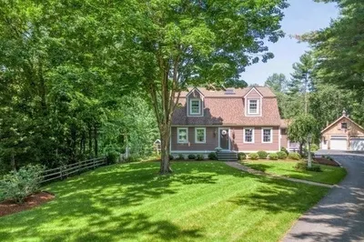 36 Thicket St