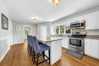 407 Weston Road #1 1