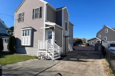 23 Woodbine St #SF 1
