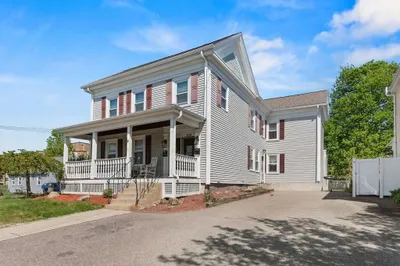 200 Union St 1