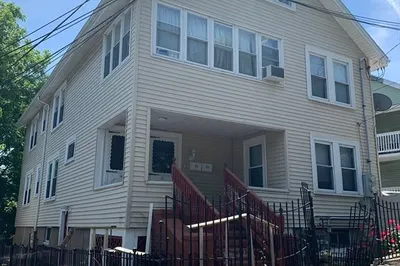 18-20 Sunnyside St